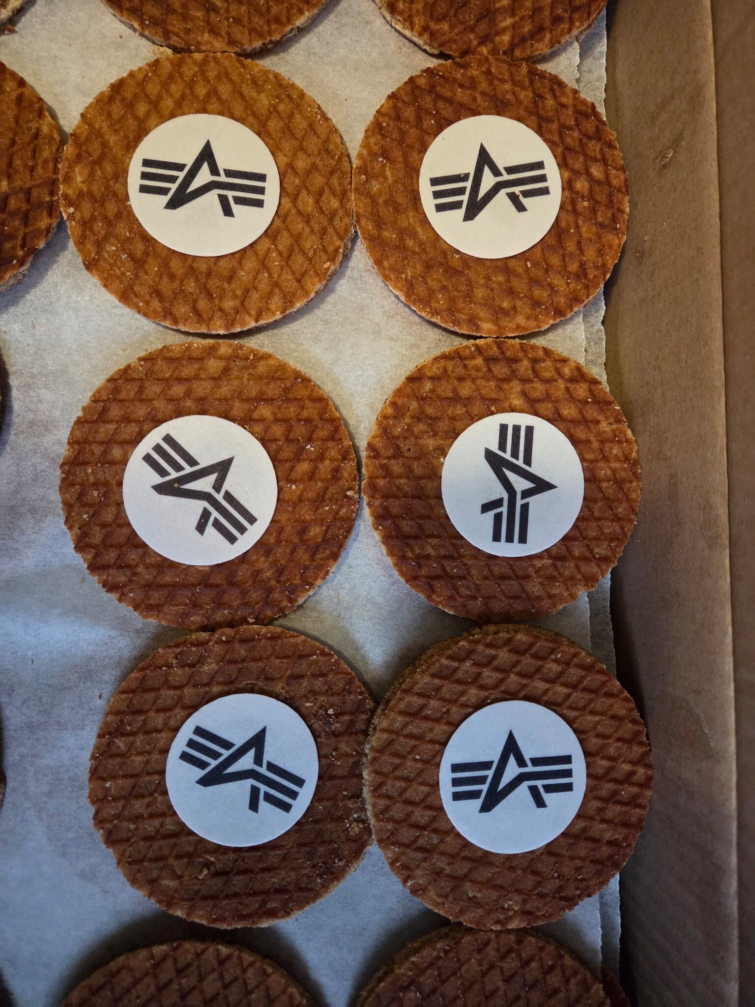 Essbares Logo auf Mini-Stroopwafels